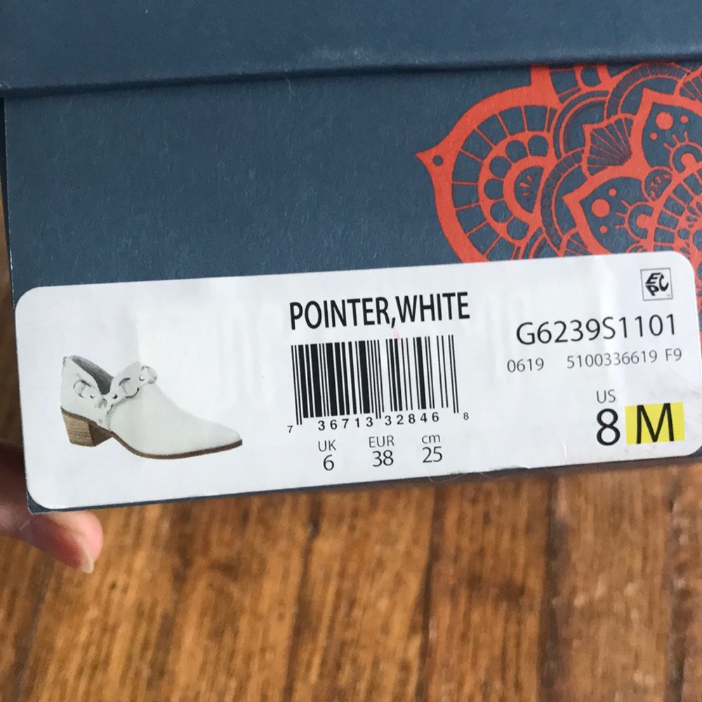 Carlos By Carlos Santana Pointer White Pointed To… - image 2